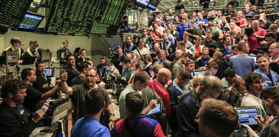 A simple reward system could make crowds a whole lot wiser